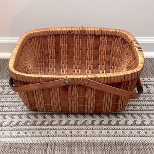 Basket with handles